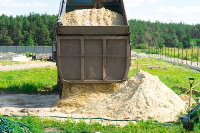 sand delivery and landscaping